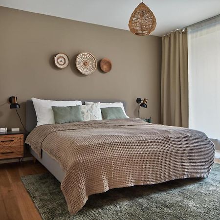 Prague Days - Stylish Apartments With Terrace - Parking - Quiet Area Exterior foto